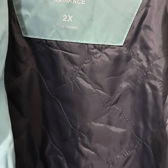 090 Free Country | EUC Women’s Hooded Water-Resistant Jacket (size 2XL) - Picture 8 of 16